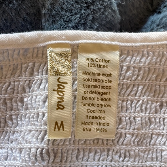 White Tube top w straps - Picture 3 of 3